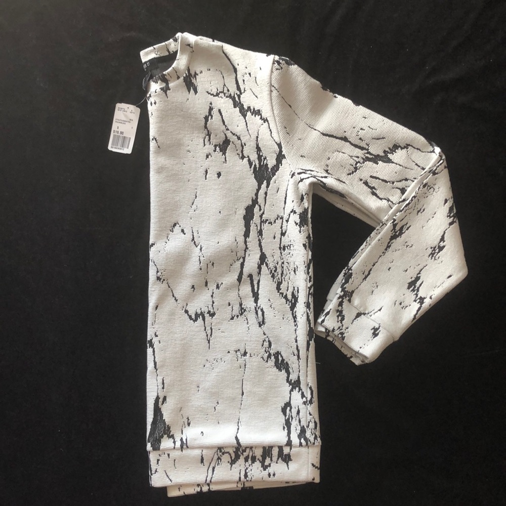 Black & Cream Sweatshirt